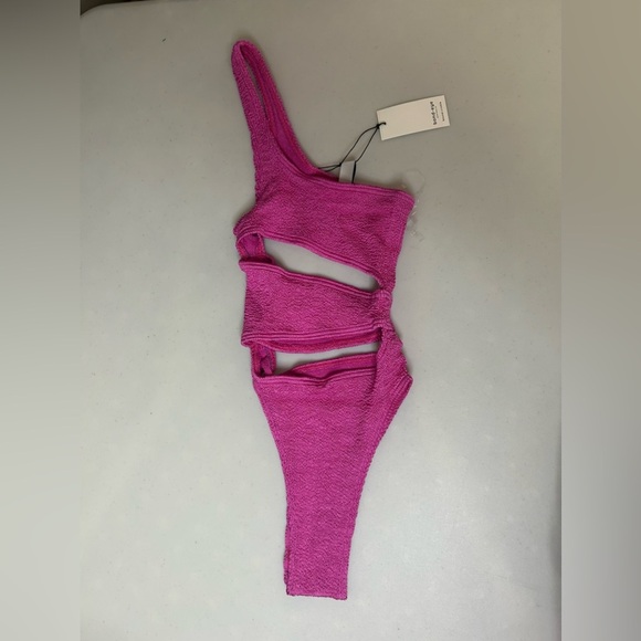 BOND-EYE Rico One Piece Swimsuit One Shoulder ONE SIZE (XS-L) Fuschia Pink NWT - Picture 4 of 7